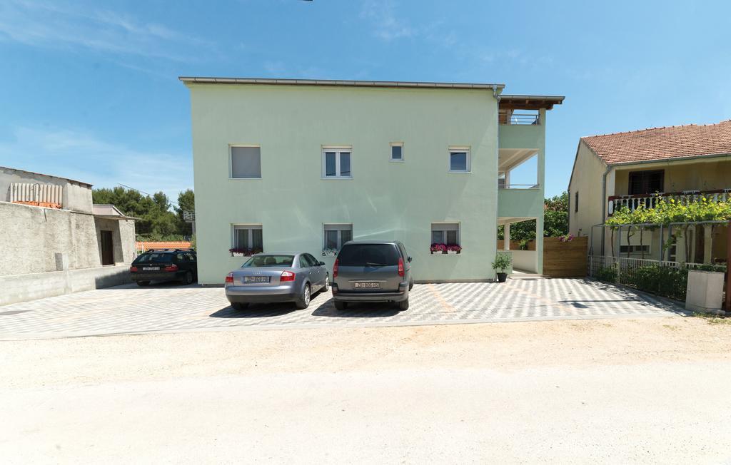 Joso With Pool * Pakoštane